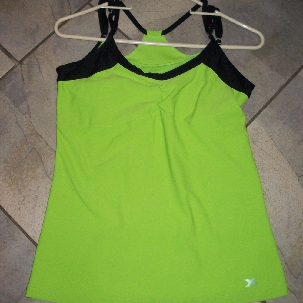 Performance Xersion Green Racerback Fitness Top M